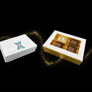 Estuche  4 Bombones Pirámide con Logo